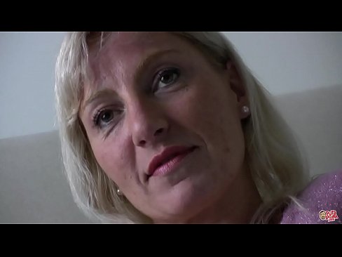 ❤️ Ibu kita kabeh bajingan ... Lady, nindakake dhewe! ❤ Video anal ing kita% jv.quizfarmature.ru%